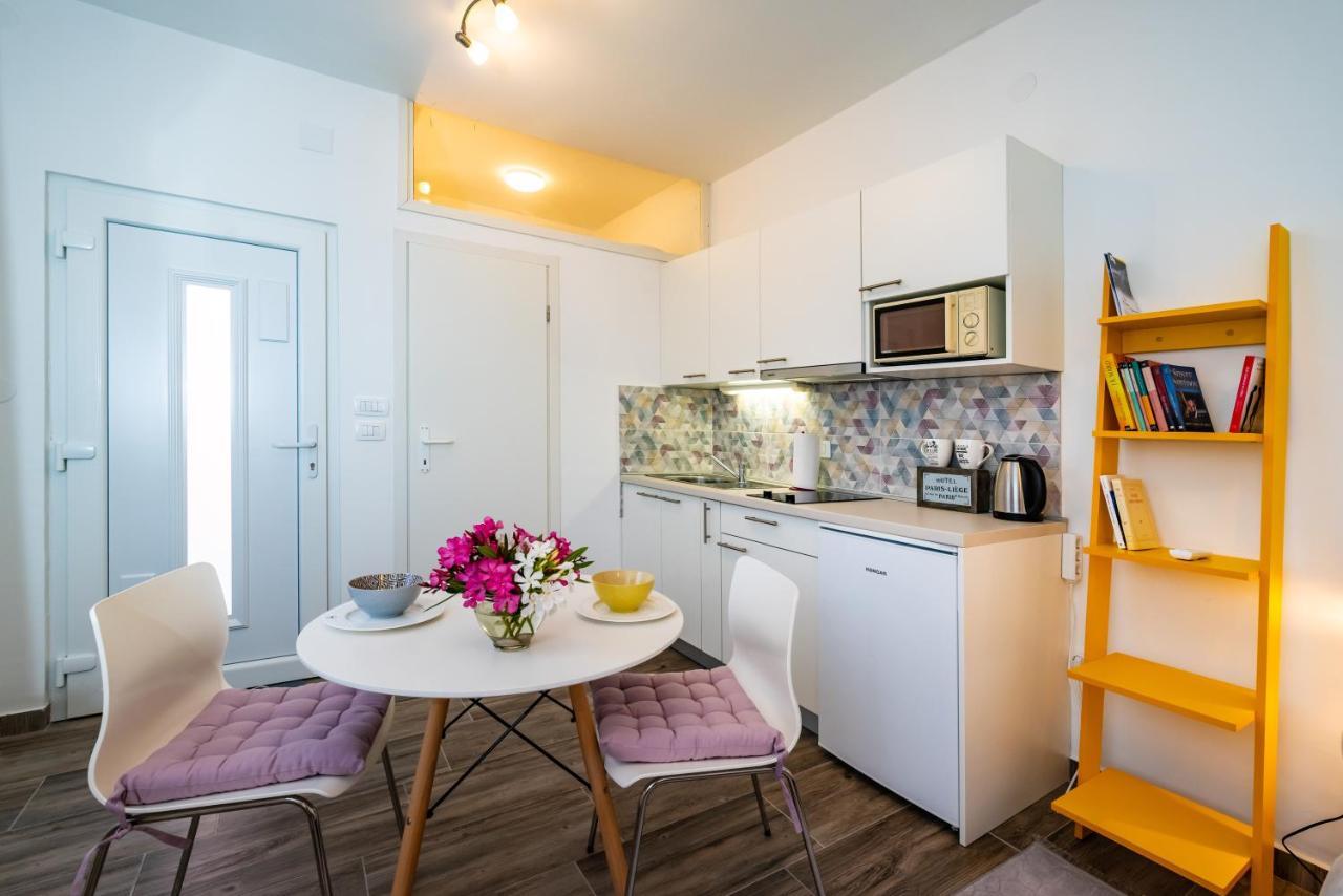 Studio Apartment Gina Zadar Buitenkant foto