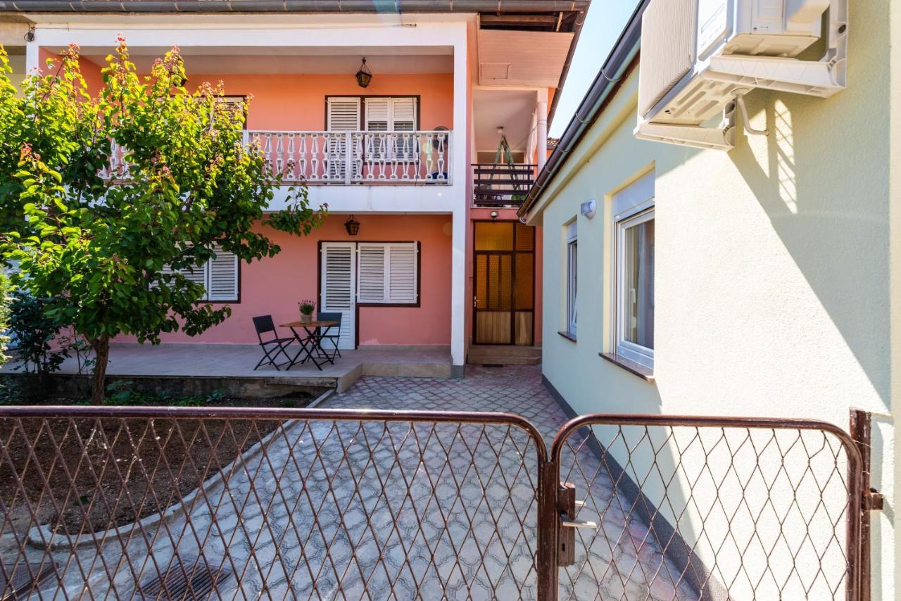 Studio Apartment Gina Zadar Buitenkant foto